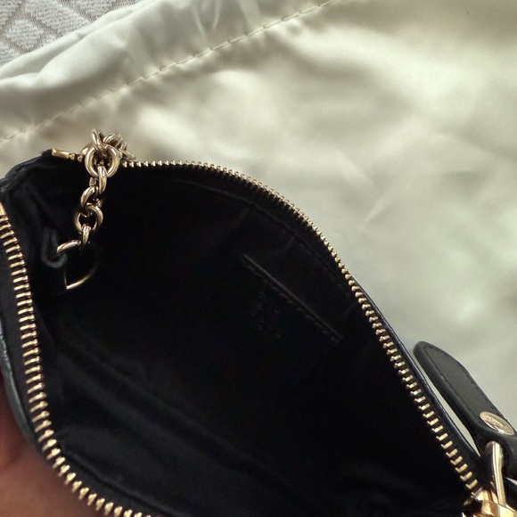 Authentic Gucci coin key wallet pouch. Black leather. Made in Italy - Picture 6 of 11